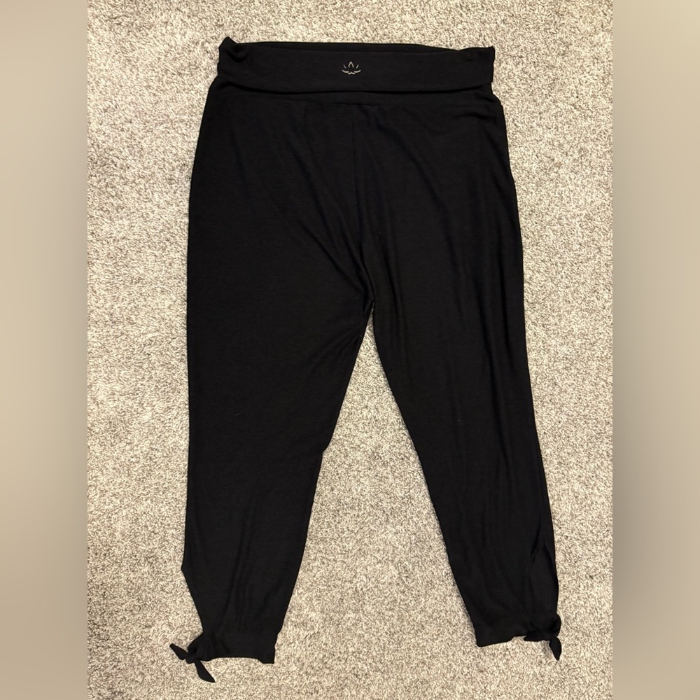 Beyond Yoga Black Lounge Pants Size Large